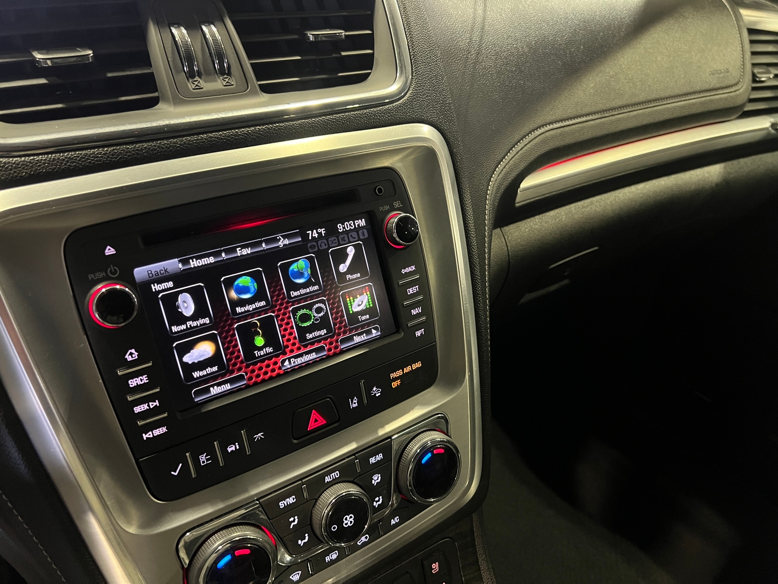 Thumbnail: 2016 GMC Acadia - 3