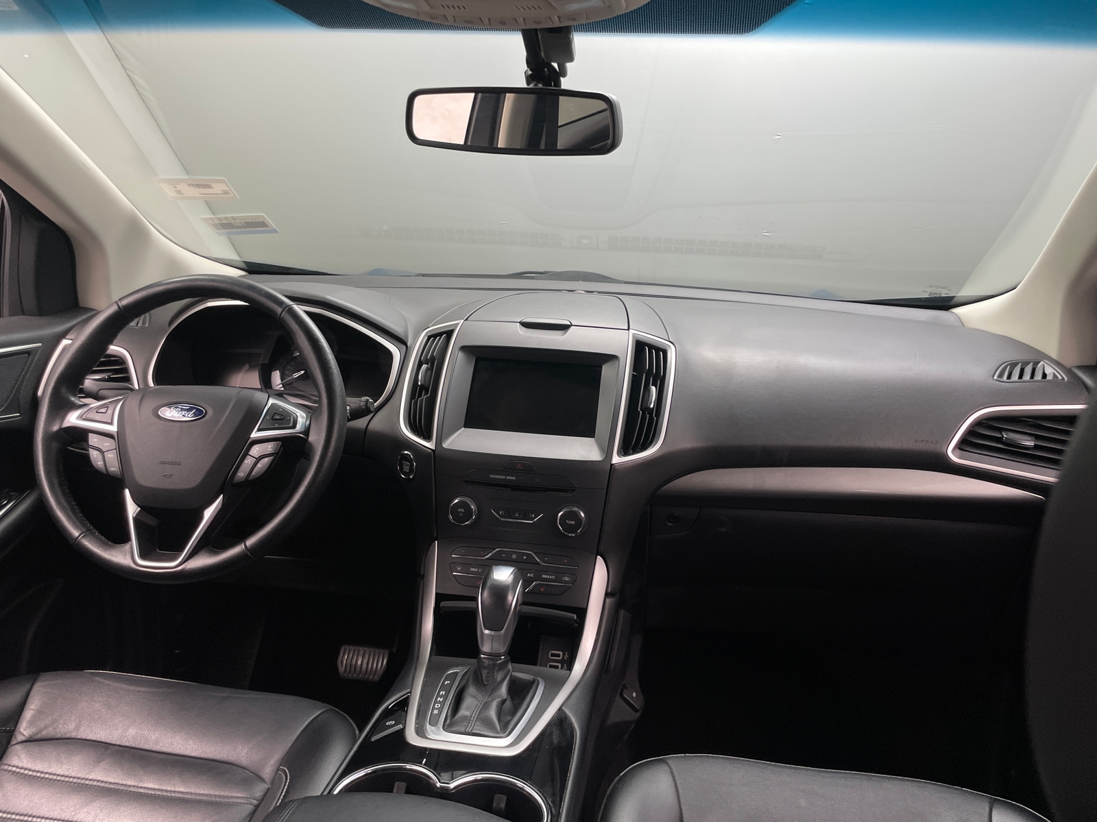 Thumbnail: 2016 Ford Edge - 2