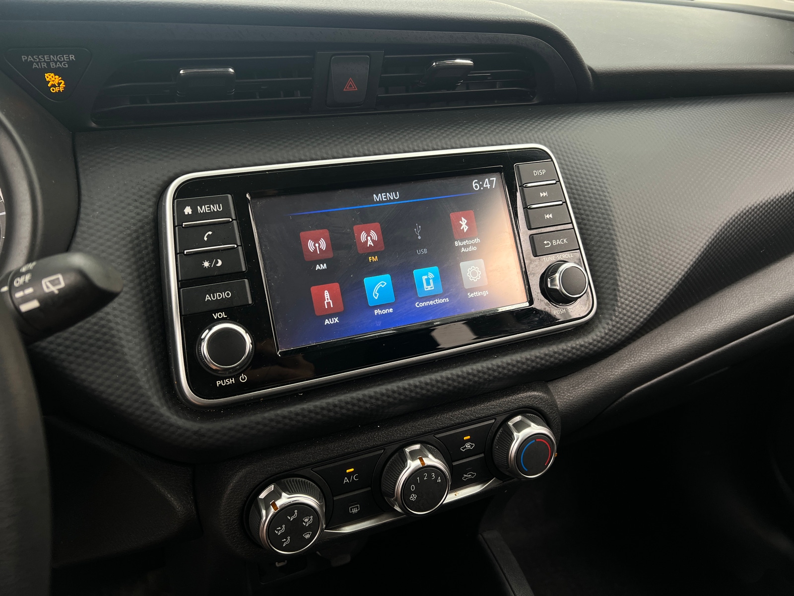Thumbnail: 2024 Nissan Kicks - 4