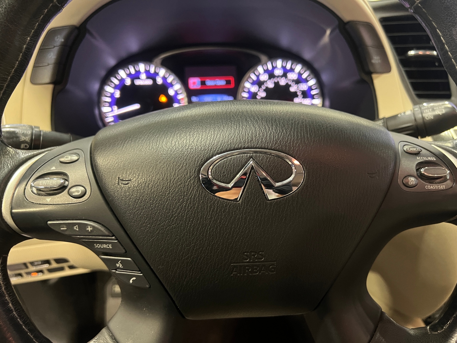 Thumbnail: 2019 INFINITI QX60 - 4