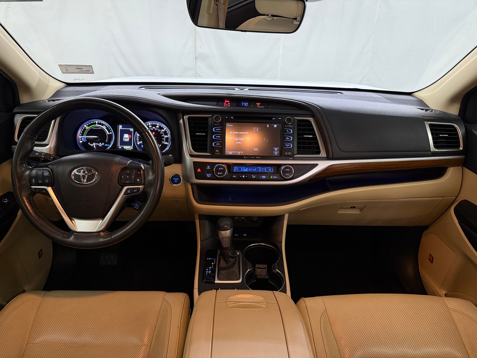 Thumbnail: 2019 Toyota Highlander - 2