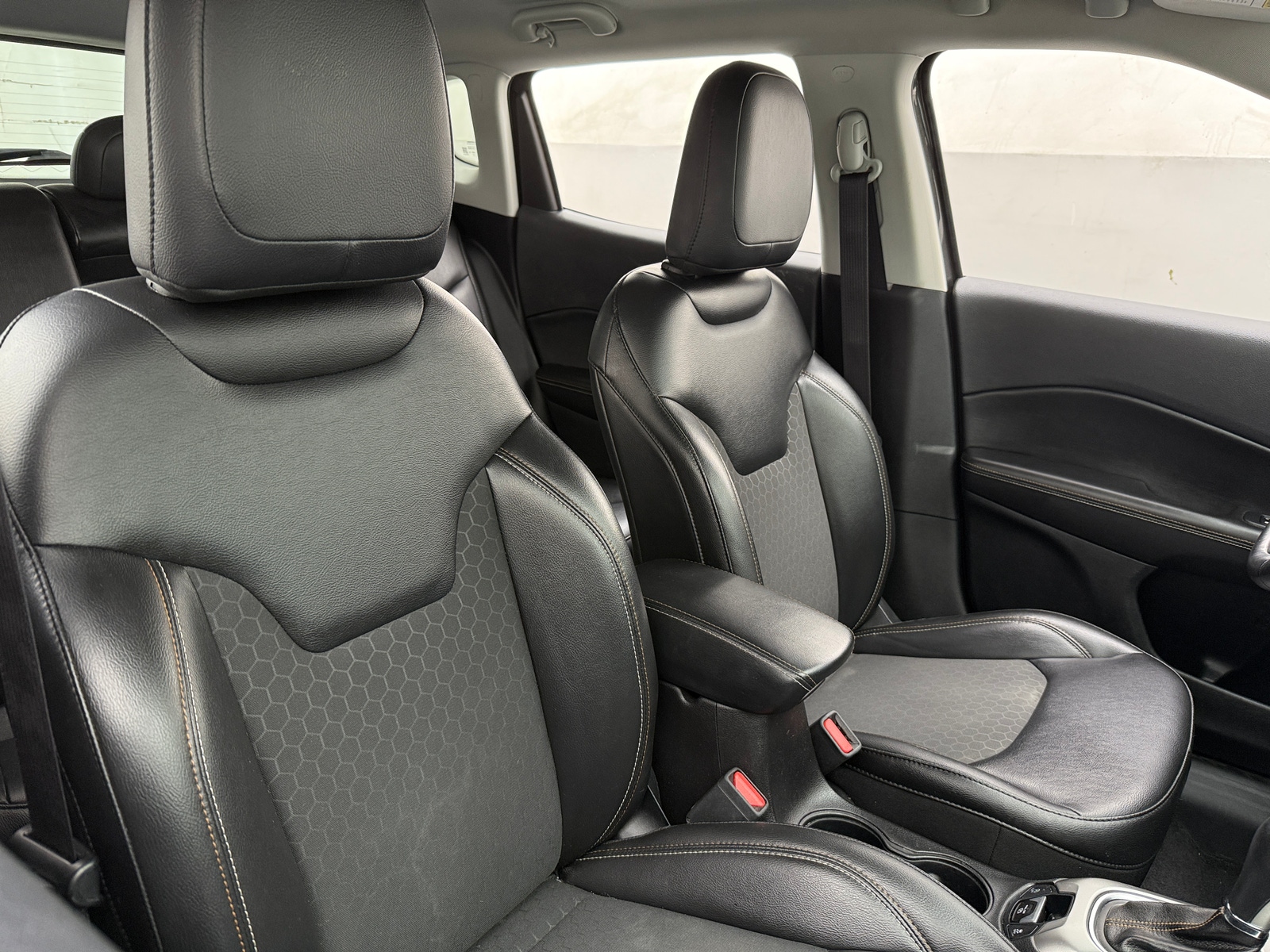 Thumbnail: 2019 Jeep Compass - 2