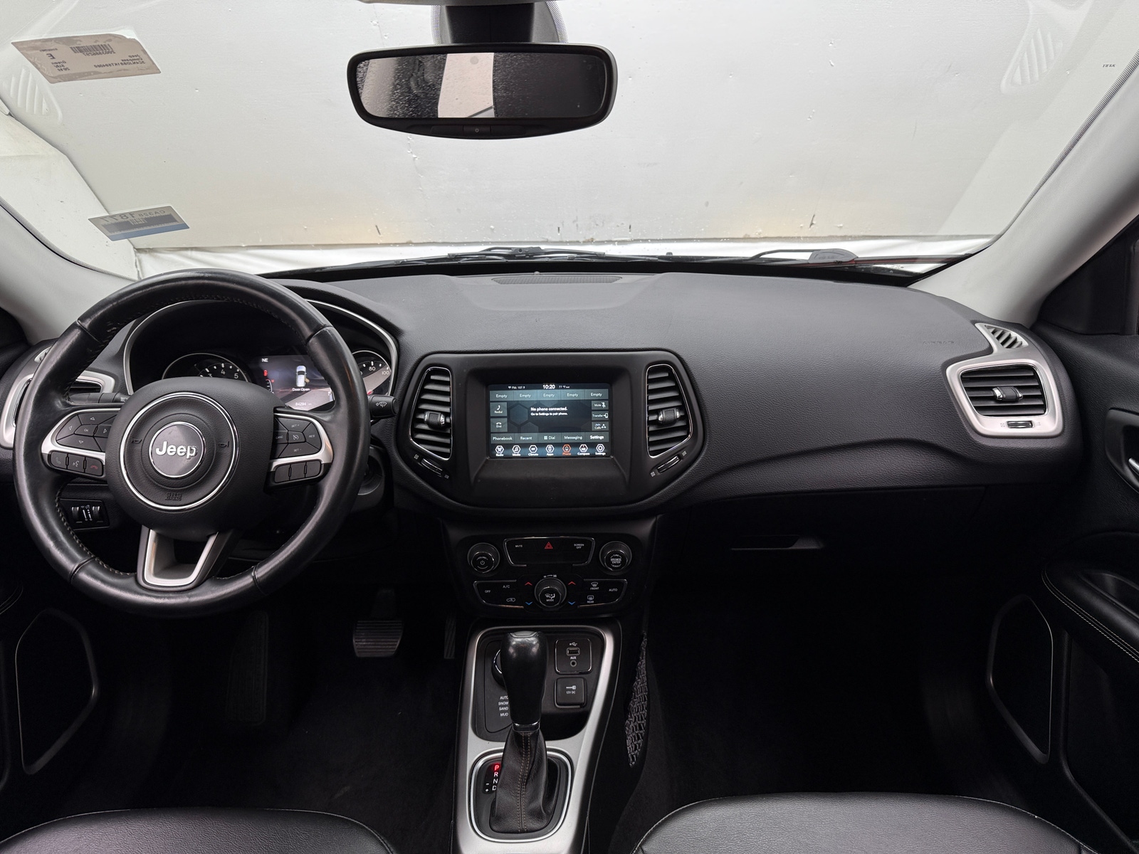 Thumbnail: 2019 Jeep Compass - 3