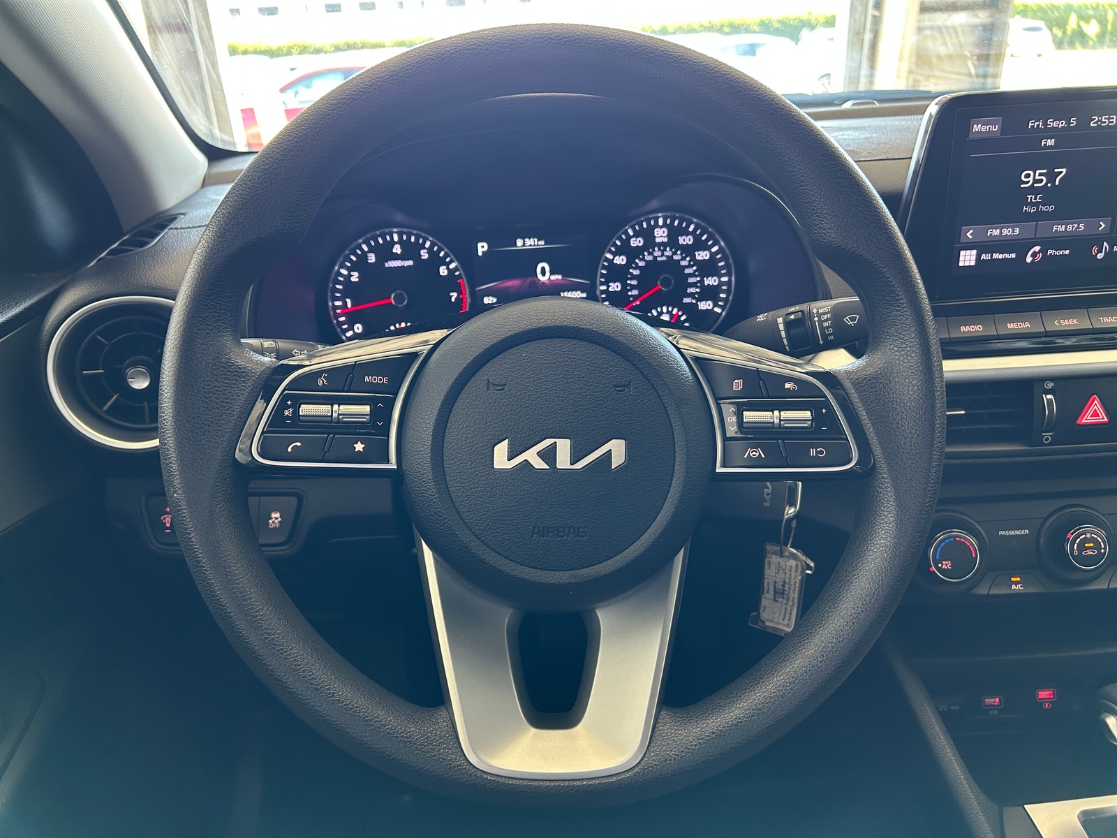 Thumbnail: 2024 Kia Forte - 5