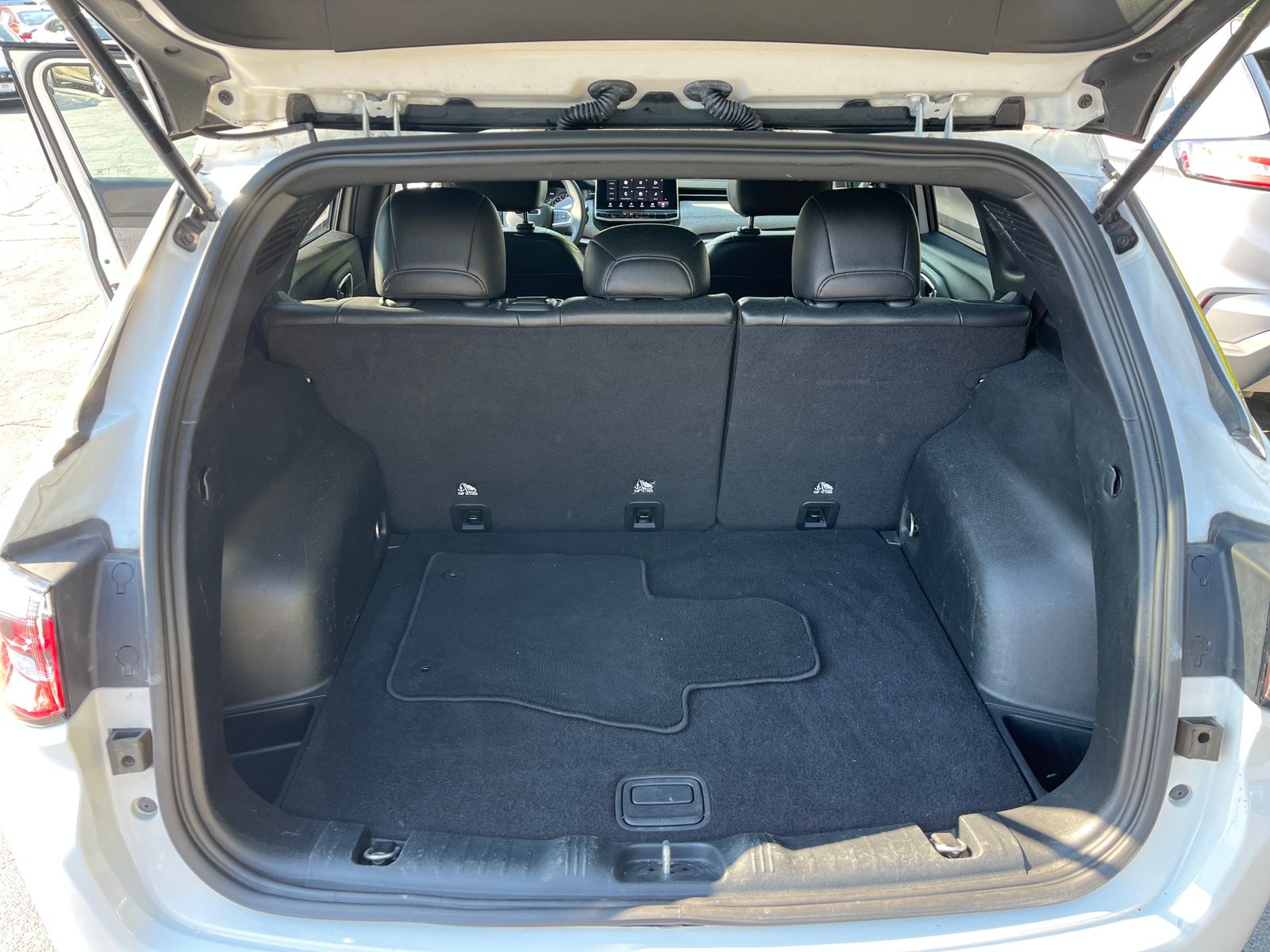 Thumbnail: 2023 Jeep Compass - 5