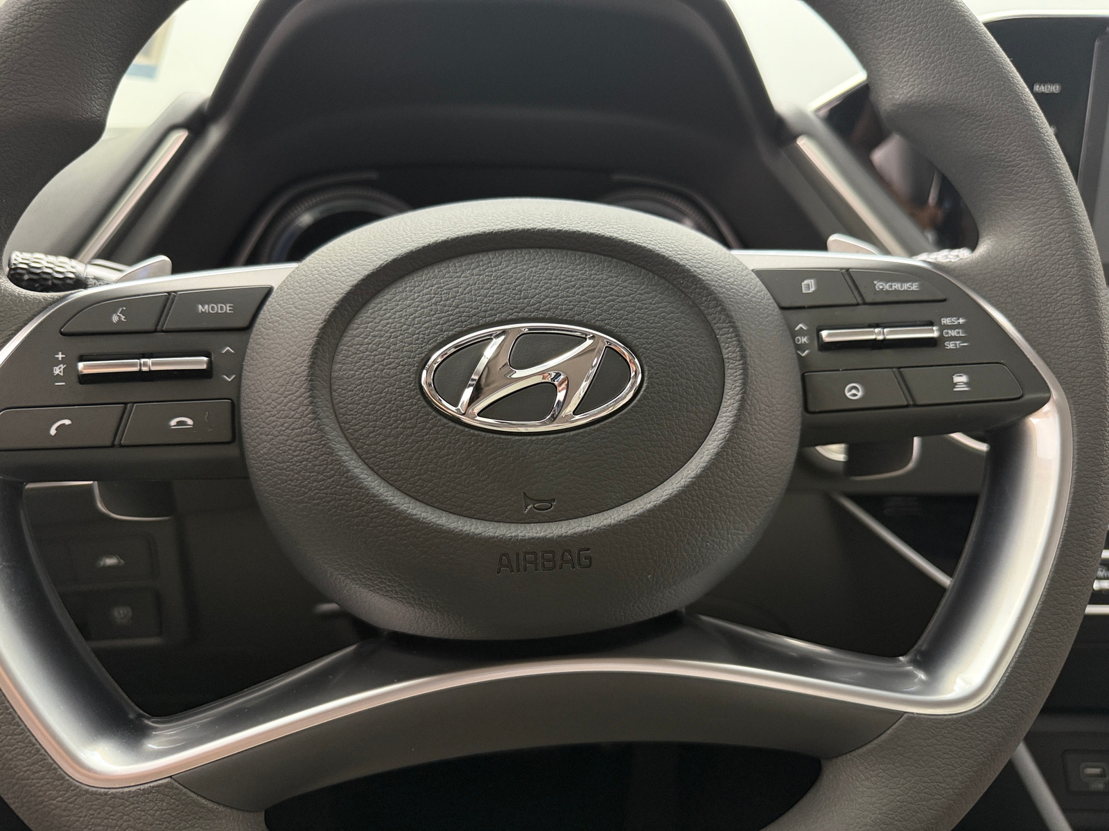 Thumbnail: 2023 Hyundai Sonata - 5