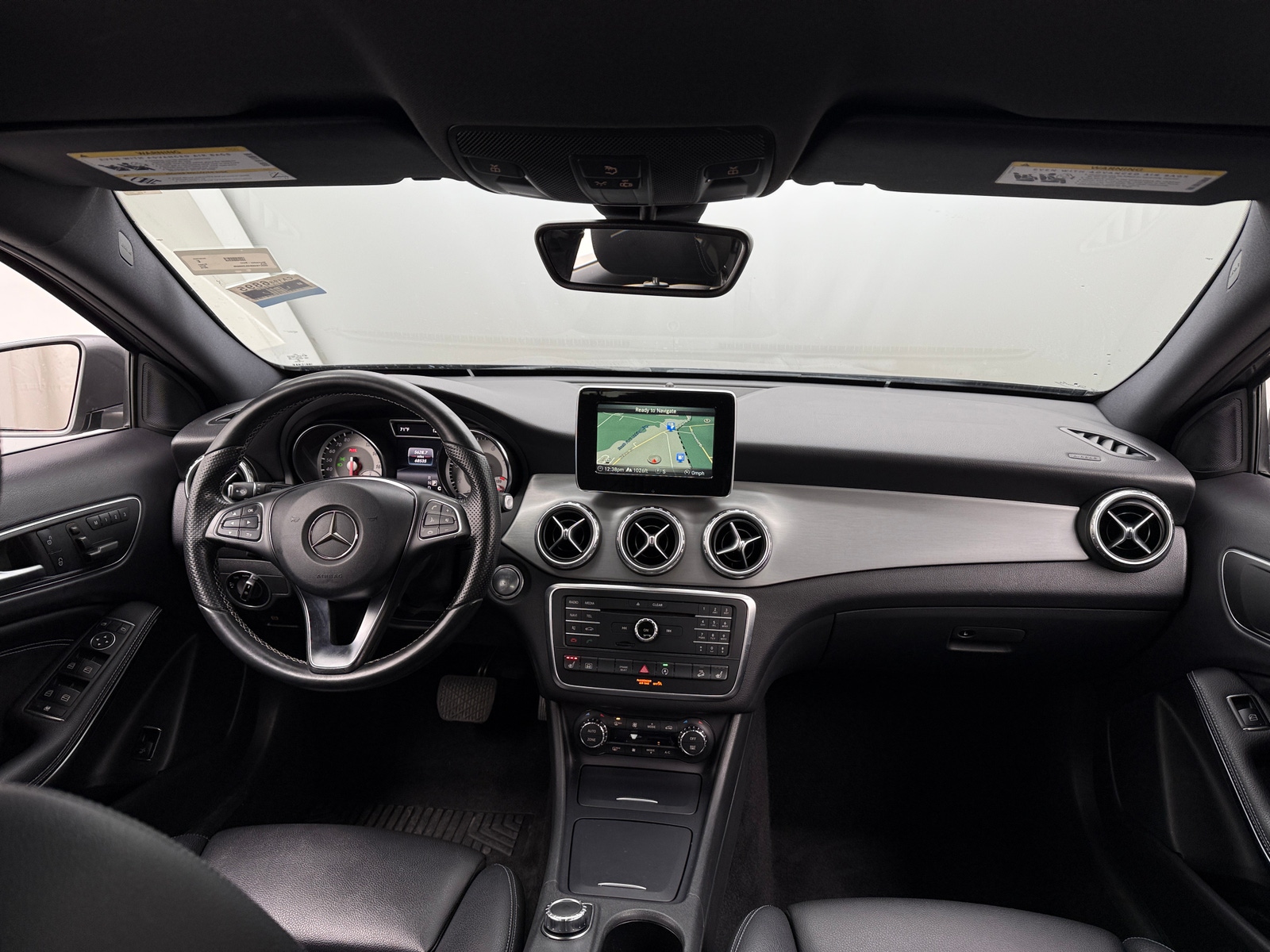 Thumbnail: 2016 Mercedes-Benz GLA - 2