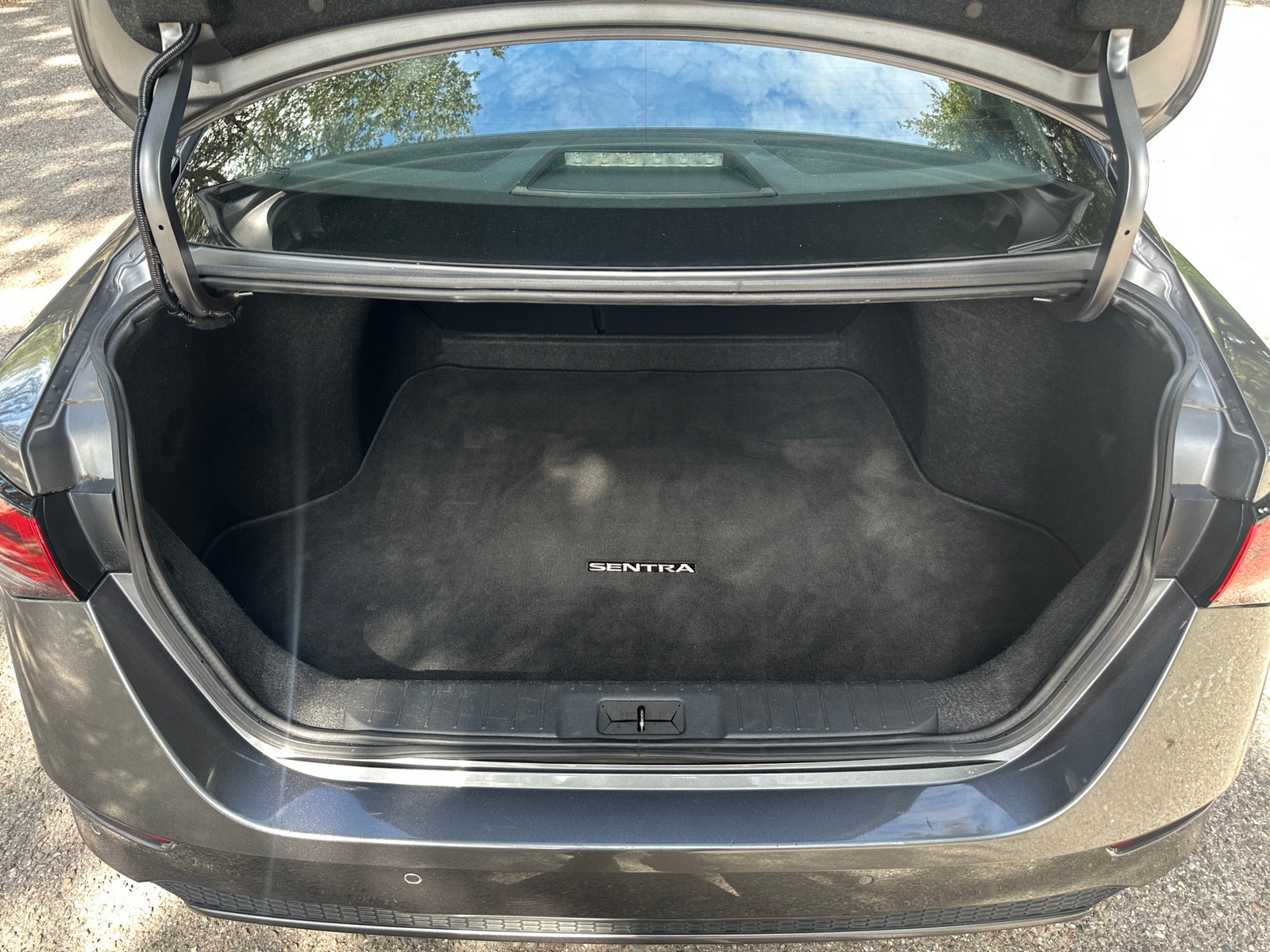 Thumbnail: 2024 Nissan Sentra - 4