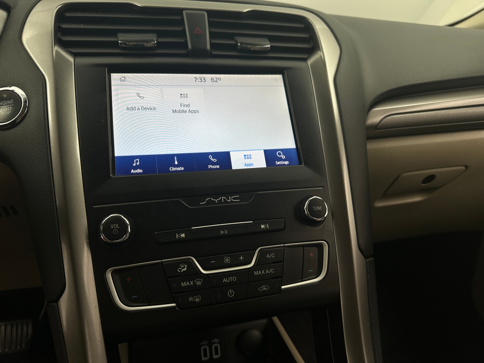 Thumbnail: 2019 Ford Fusion - 4