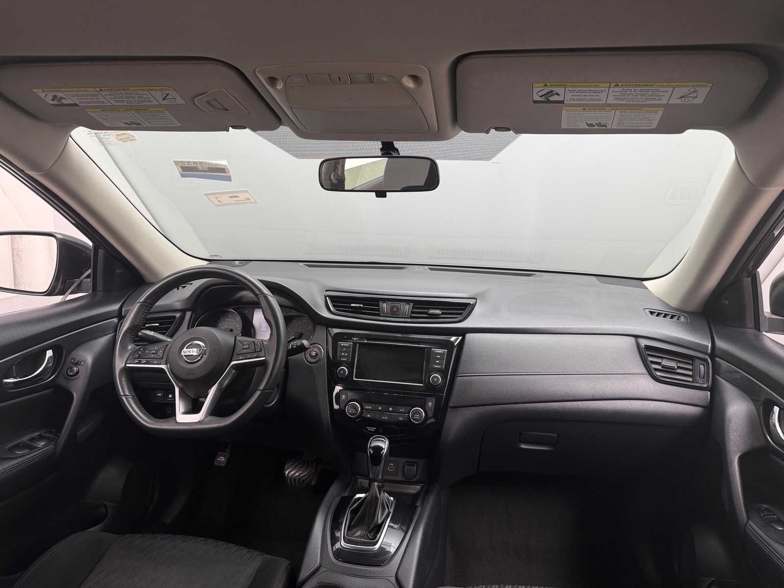 Thumbnail: 2018 Nissan Rogue - 3