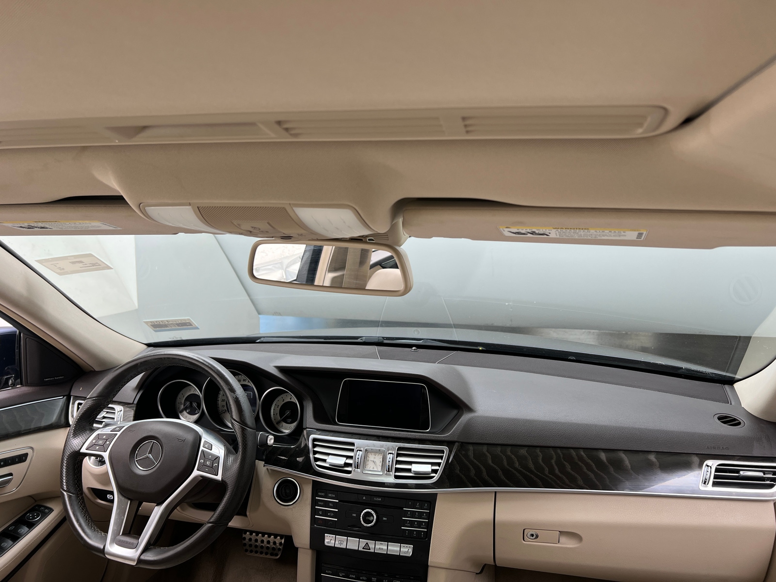 Thumbnail: 2016 Mercedes-Benz E-Class - 2