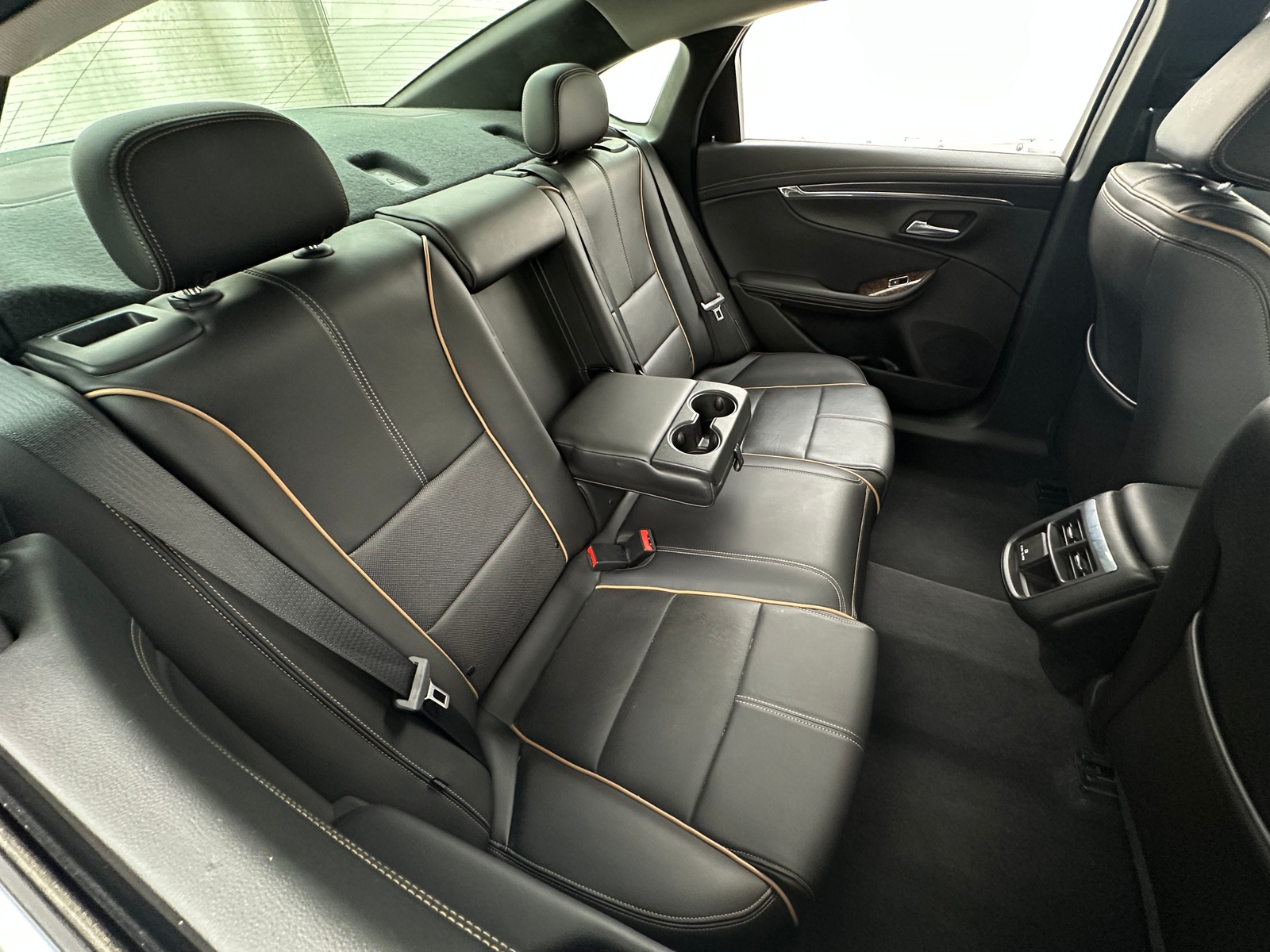 Thumbnail: 2015 Chevrolet Impala - 6
