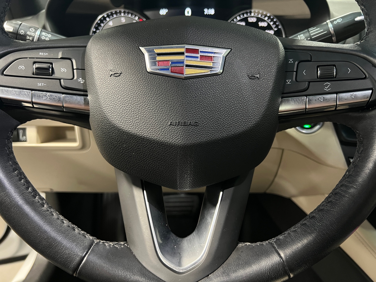 Thumbnail: 2021 Cadillac CT4 - 5