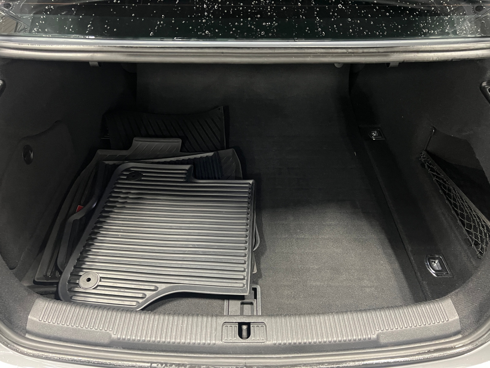 Thumbnail: 2018 Audi S6 - 6