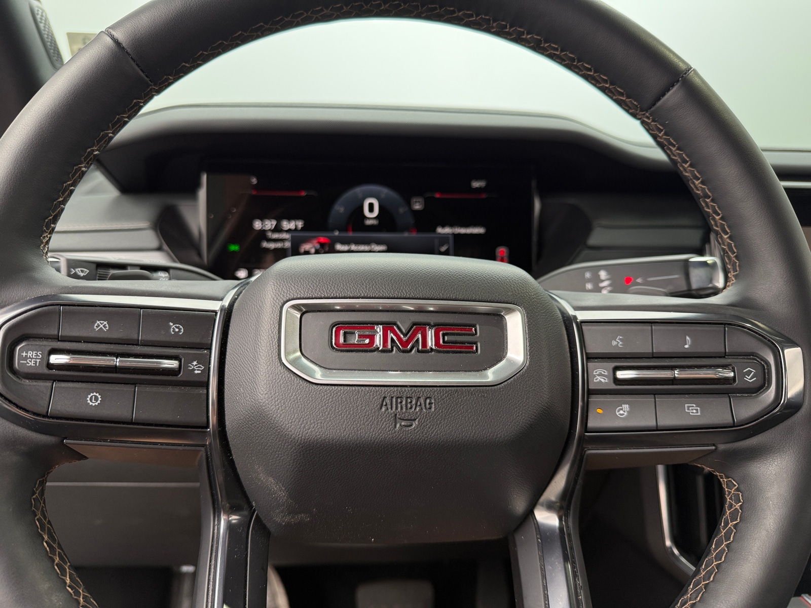 Thumbnail: 2024 GMC Acadia - 5