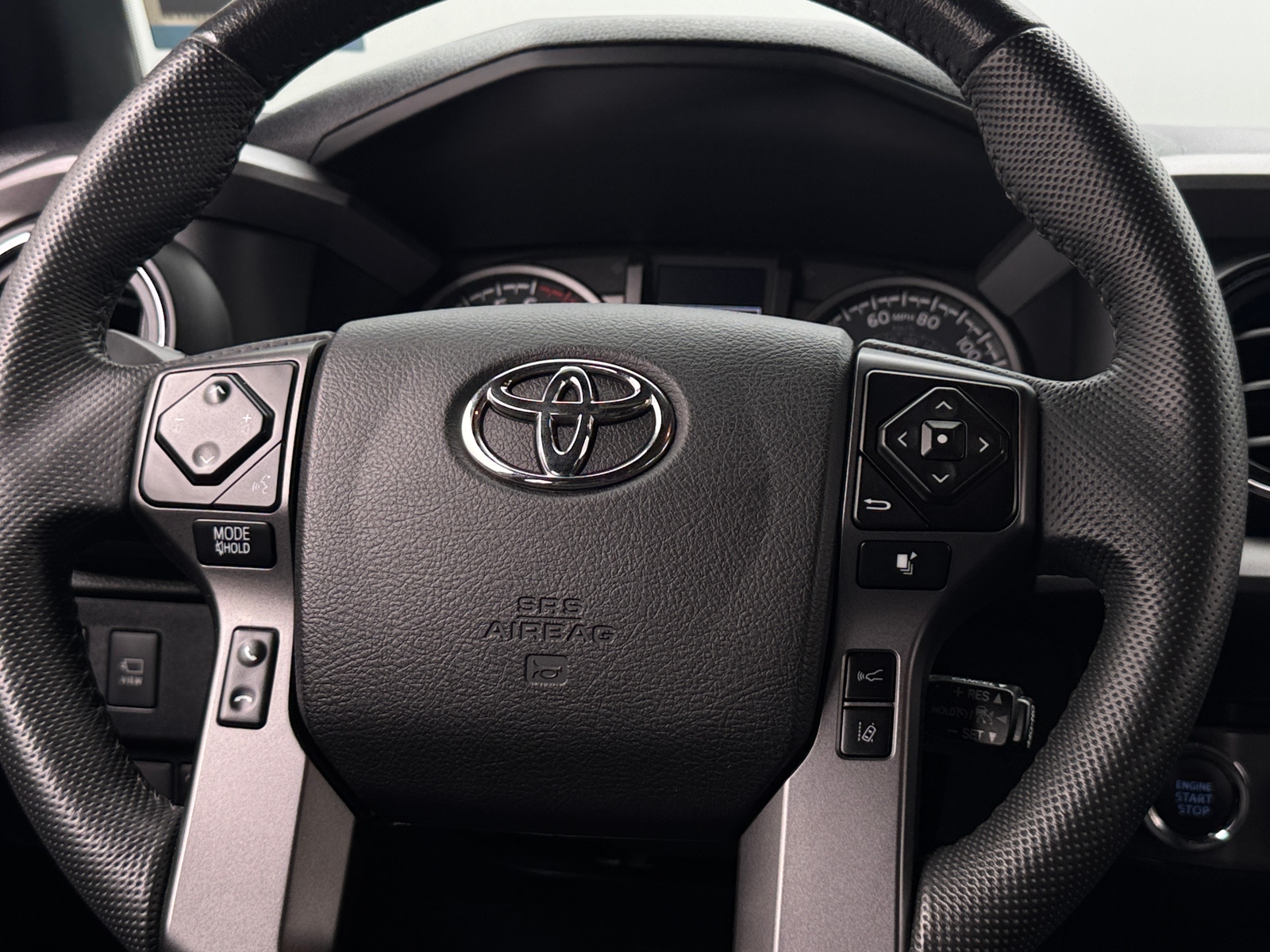 Thumbnail: 2021 Toyota Tacoma - 4