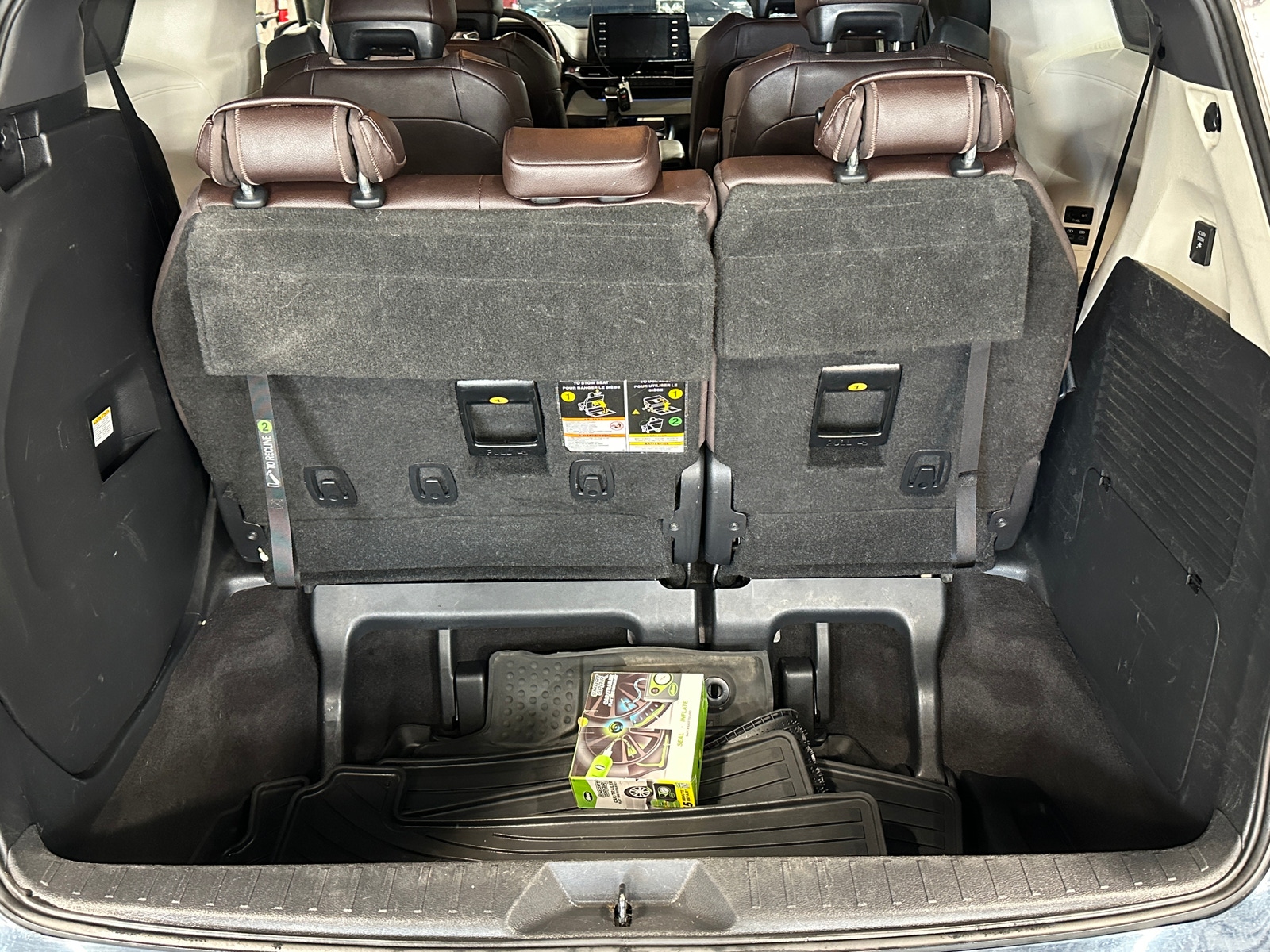 Thumbnail: 2021 Toyota Sienna - 7