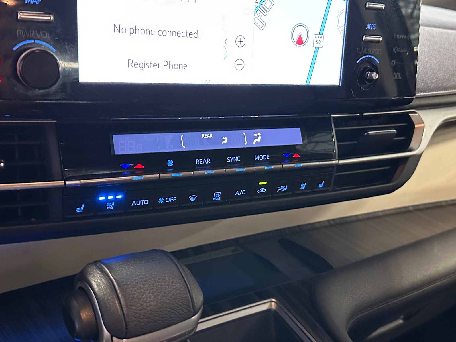 Thumbnail: 2021 Toyota Sienna - 4