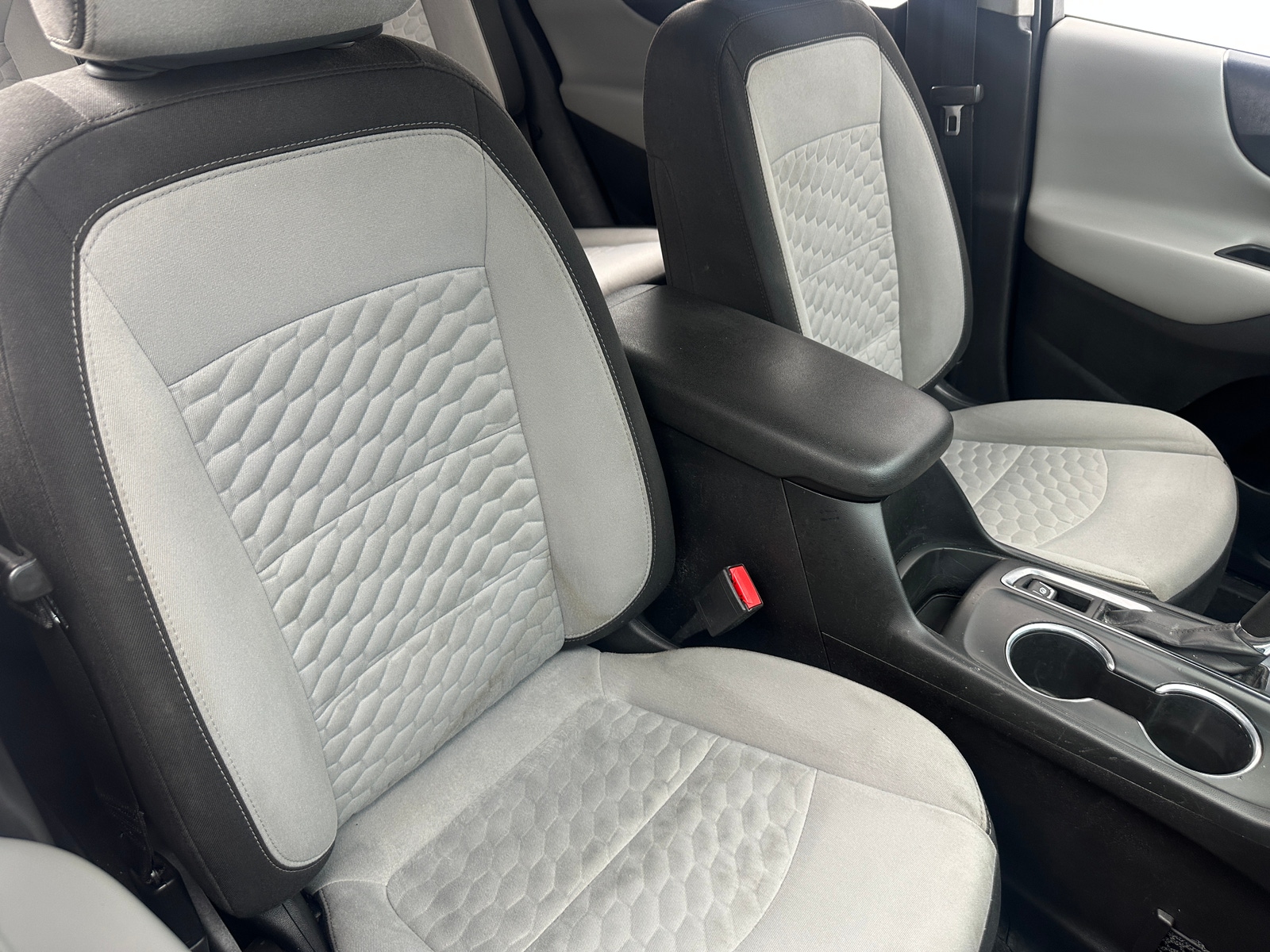 Thumbnail: 2019 Chevrolet Equinox - 2