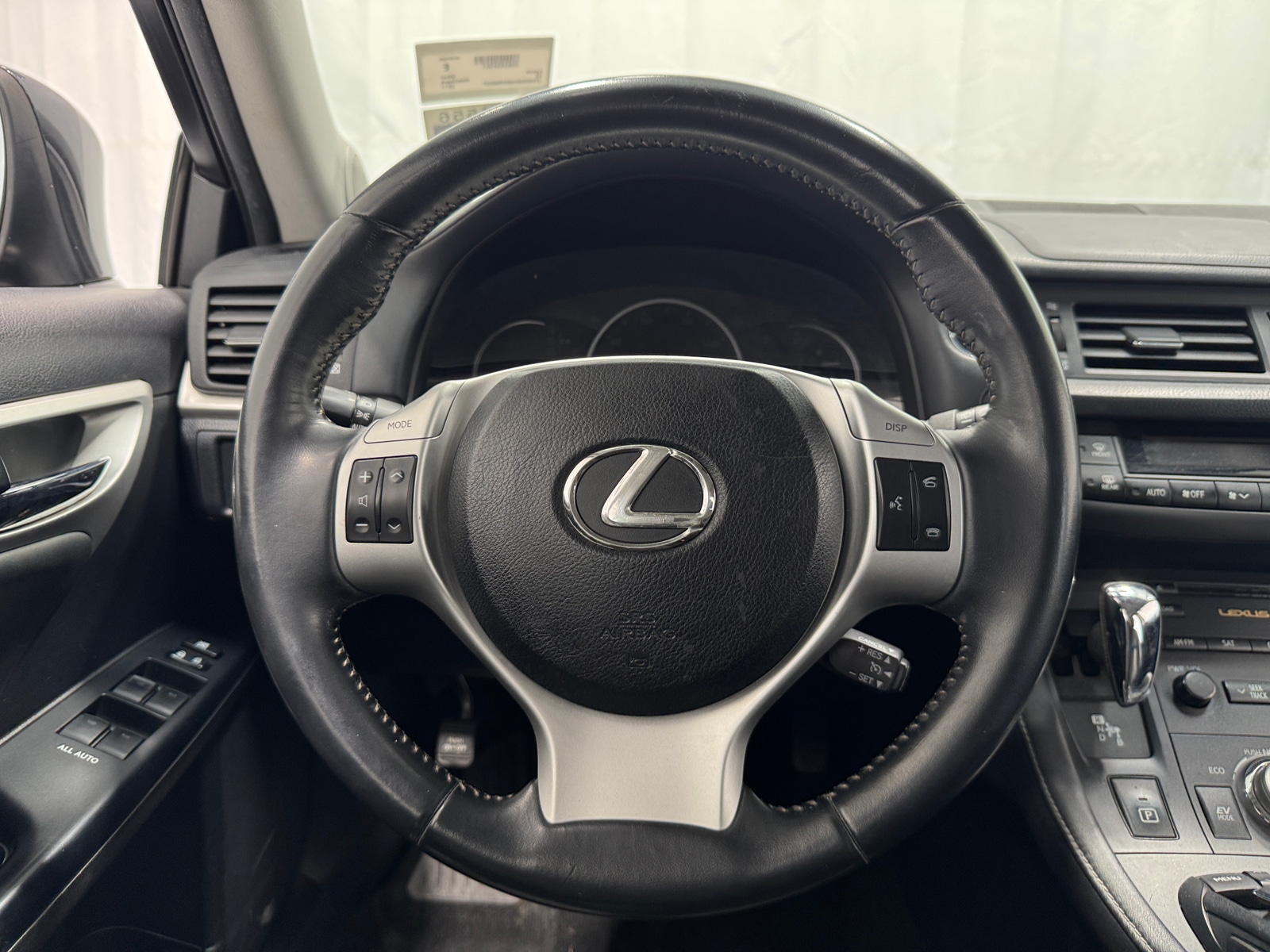 Thumbnail: 2011 Lexus CT - 4