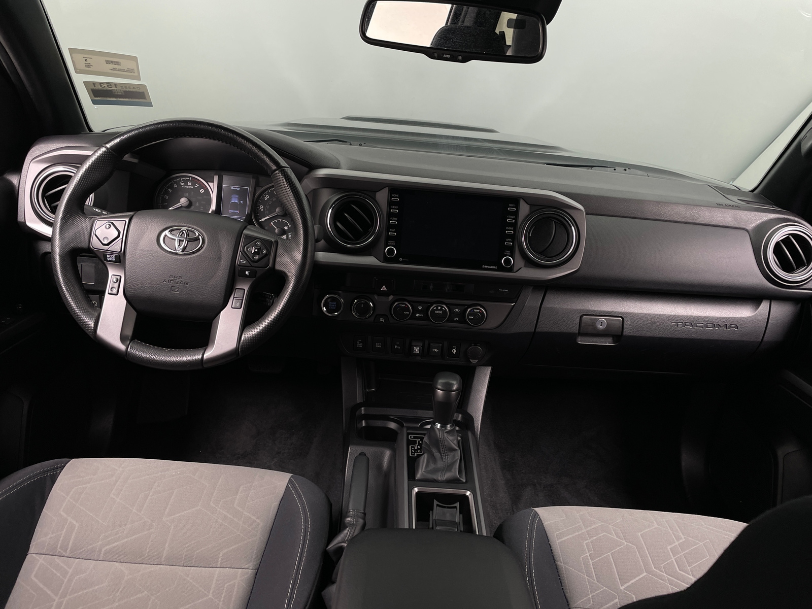 Thumbnail: 2022 Toyota Tacoma - 3