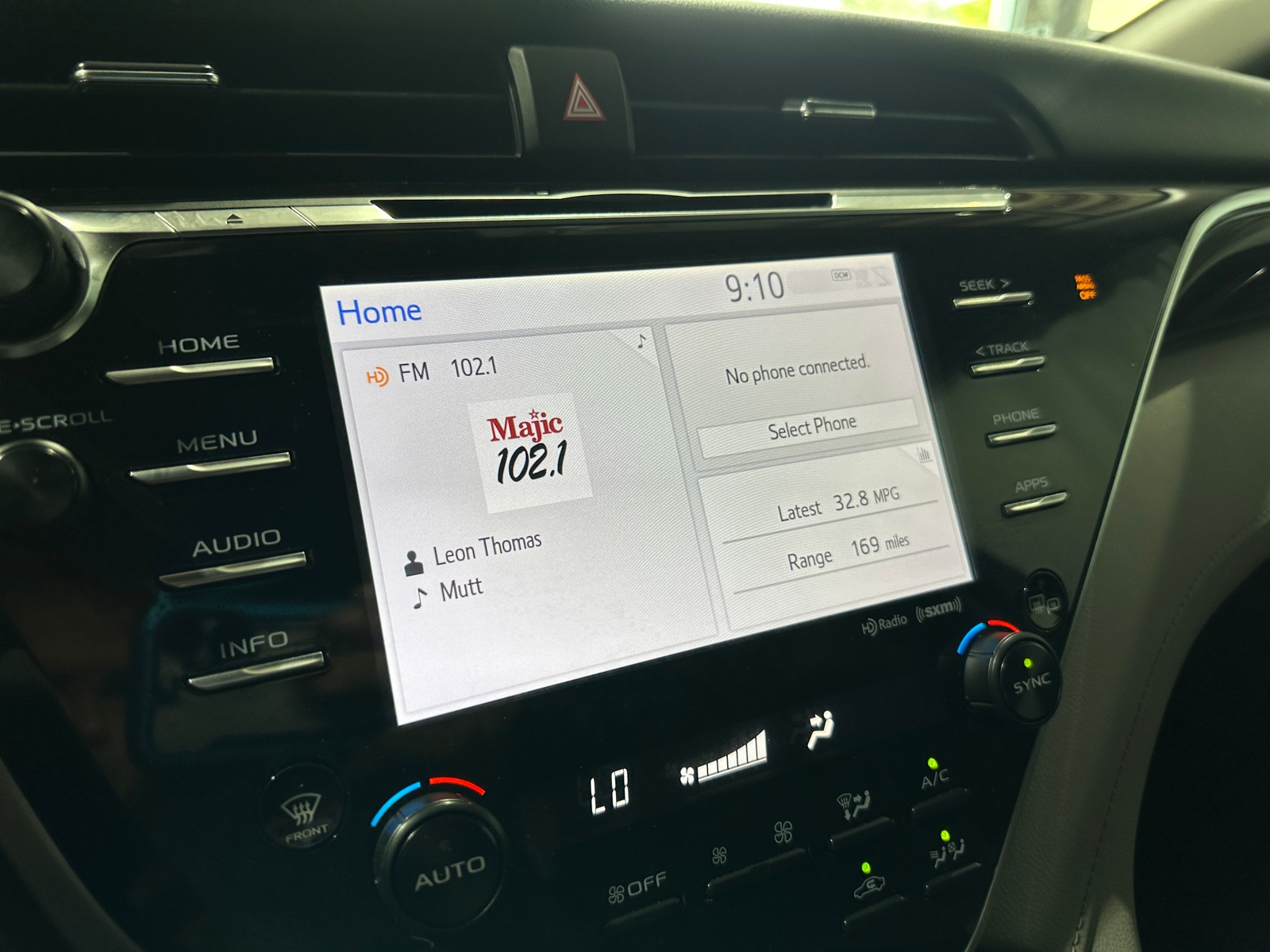 Thumbnail: 2018 Toyota Camry - 4