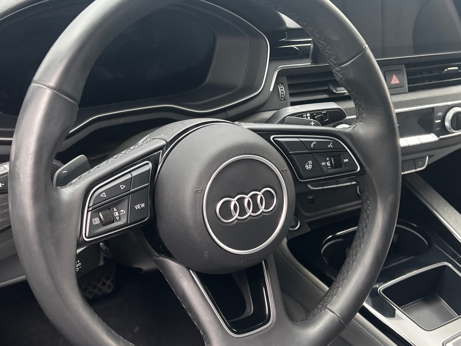 Thumbnail: 2022 Audi A4 - 4