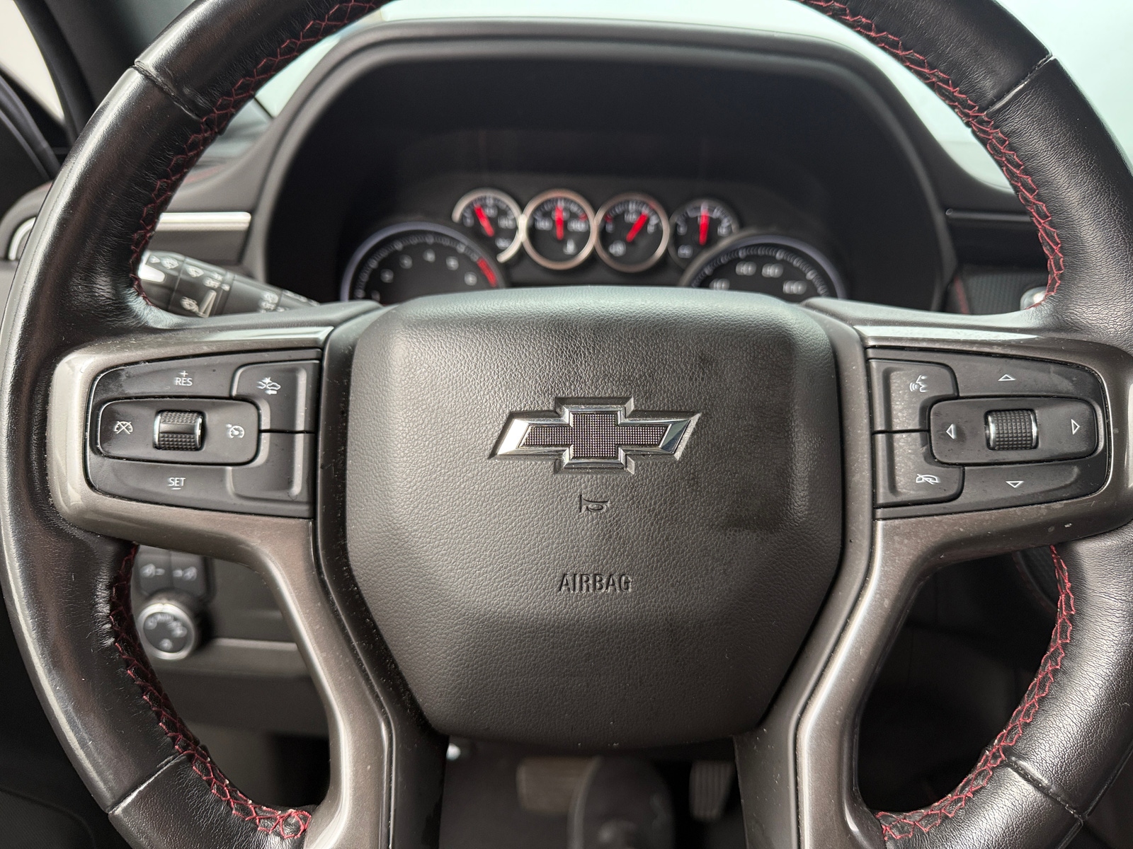 Thumbnail: 2021 Chevrolet Tahoe - 4