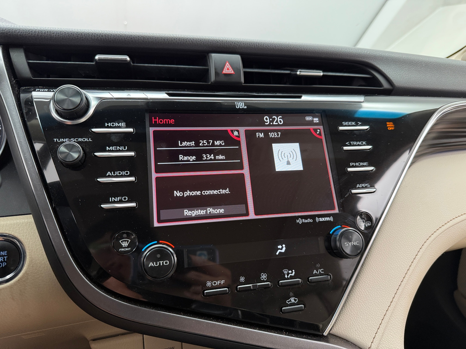 Thumbnail: 2018 Toyota Camry - 4