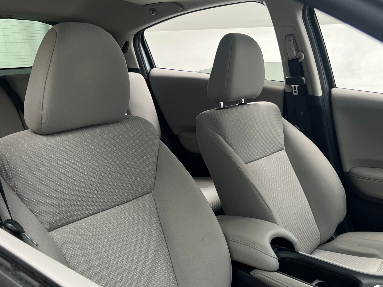 Thumbnail: 2018 Honda HR-V - 2