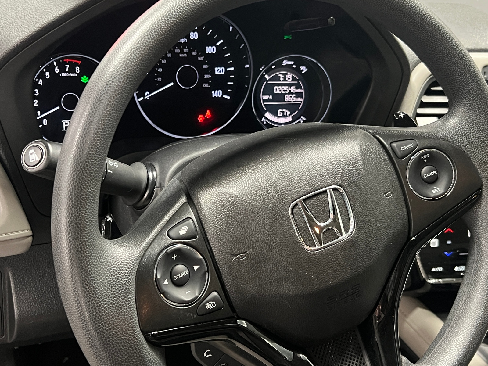 Thumbnail: 2018 Honda HR-V - 5
