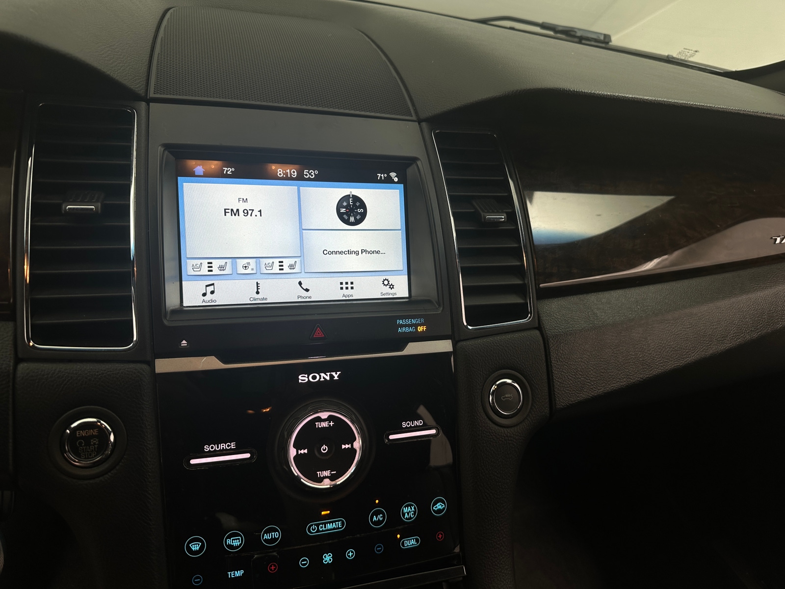 Thumbnail: 2018 Ford Taurus - 3