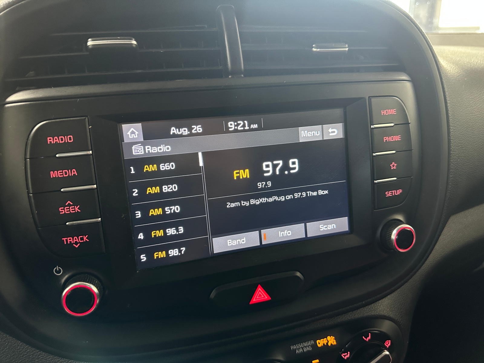 Thumbnail: 2020 Kia Soul - 4