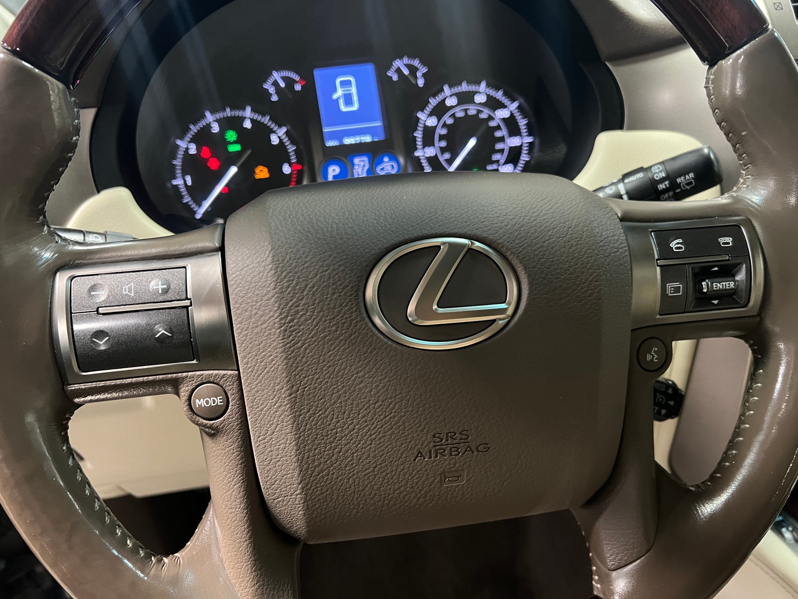 Thumbnail: 2016 Lexus GX - 4