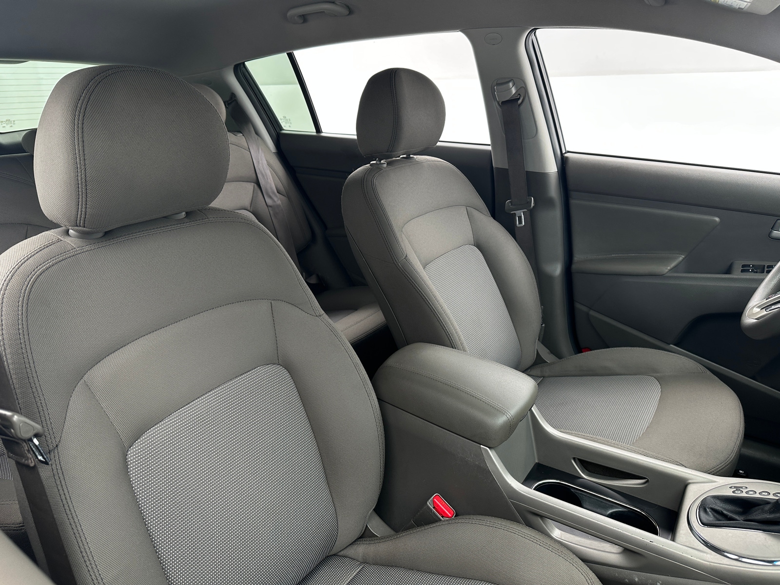 Thumbnail: 2016 Kia Sportage - 2