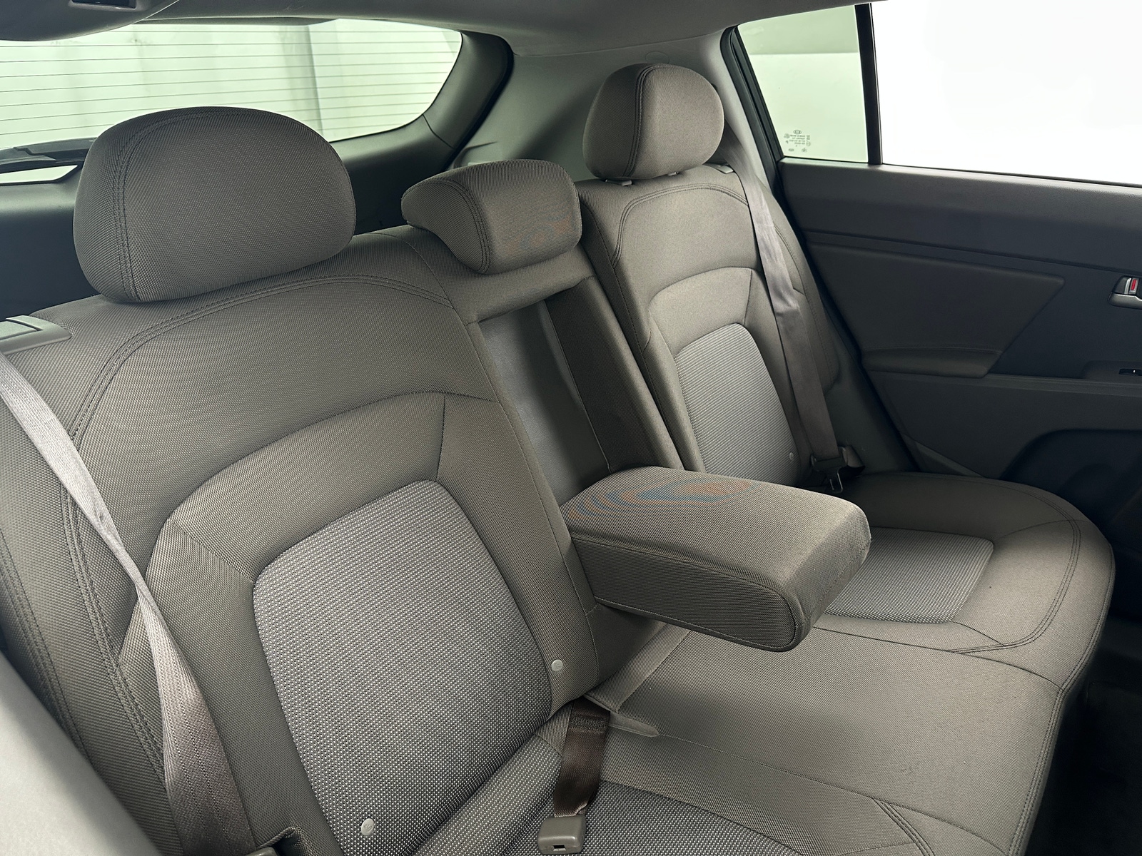 Thumbnail: 2016 Kia Sportage - 6