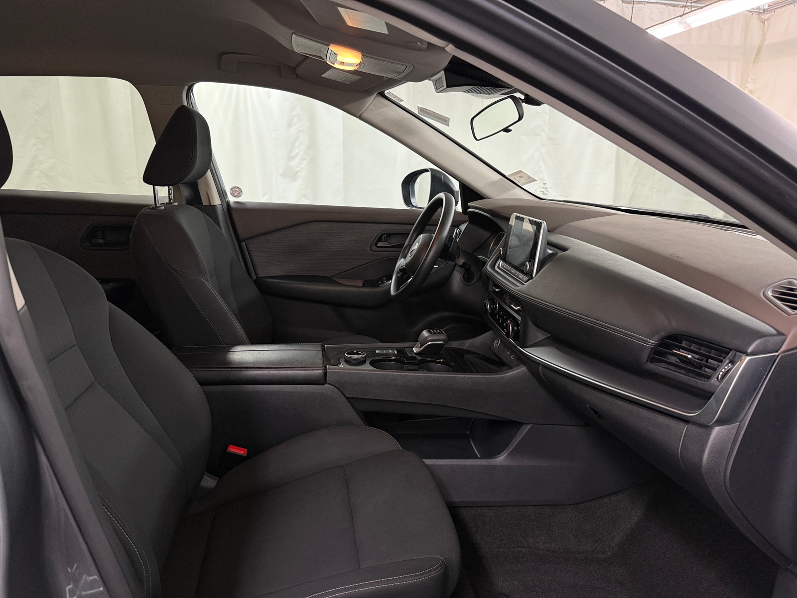 Thumbnail: 2023 Nissan Rogue - 2
