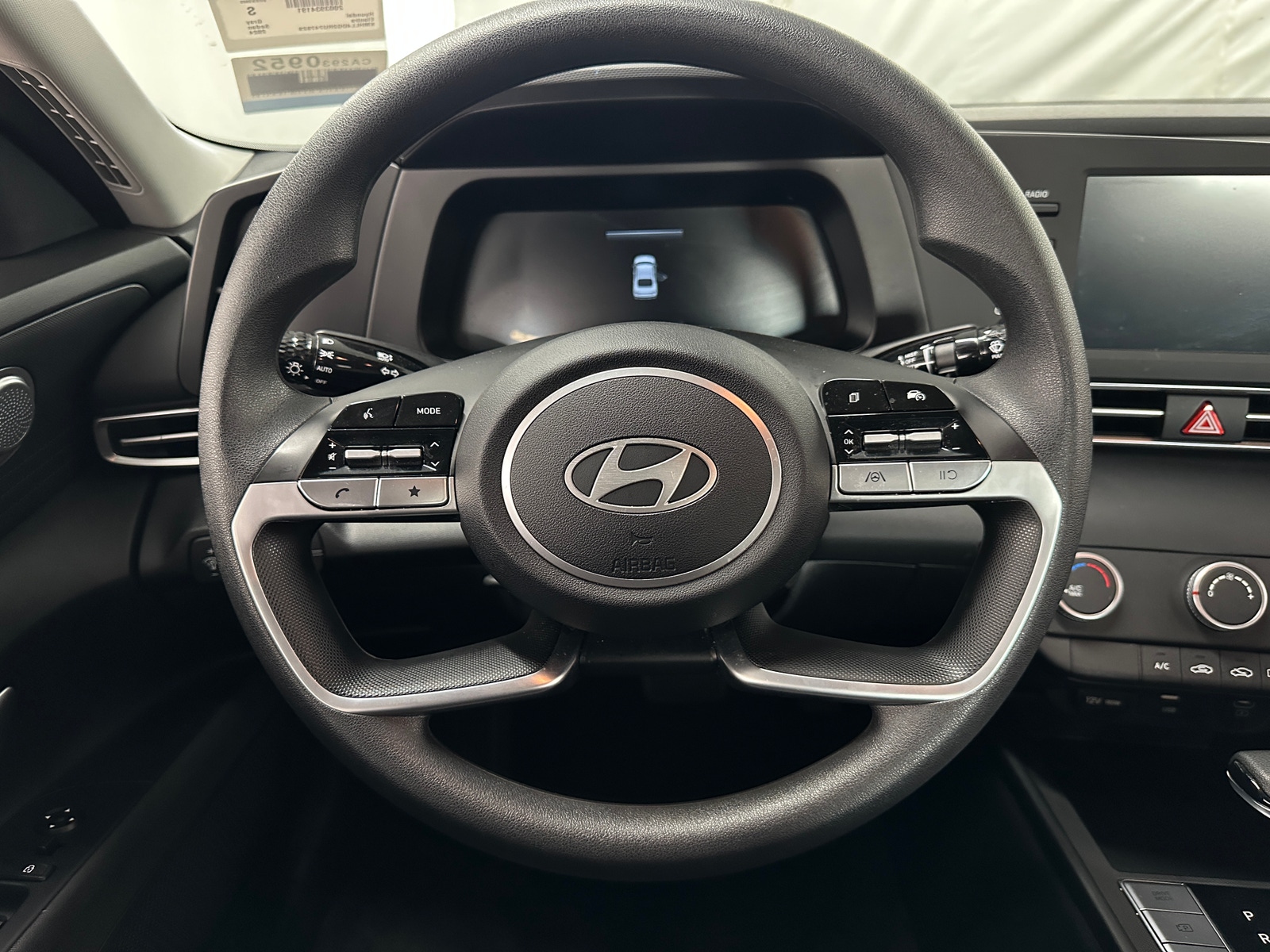 Thumbnail: 2024 Hyundai Elantra - 5