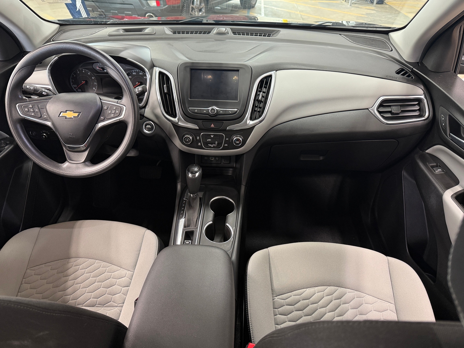 Thumbnail: 2020 Chevrolet Equinox - 3
