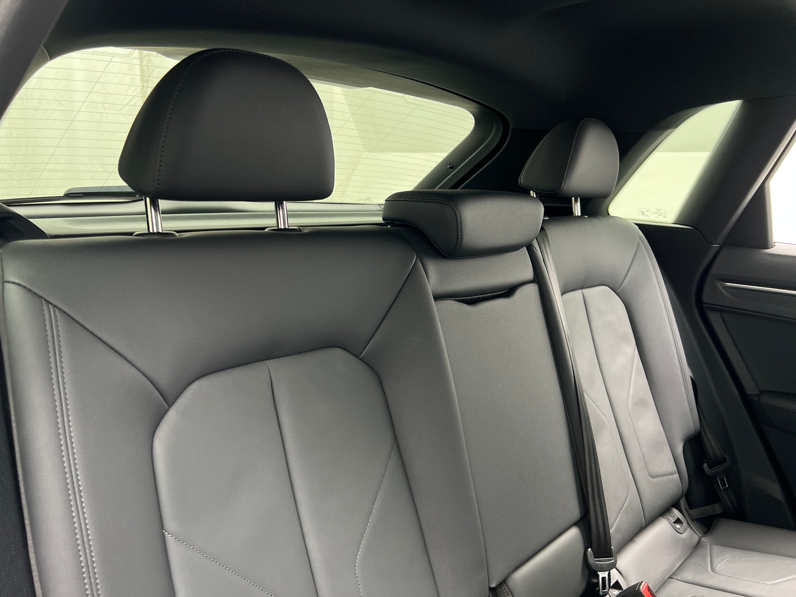 Thumbnail: 2022 Audi Q3 - 5