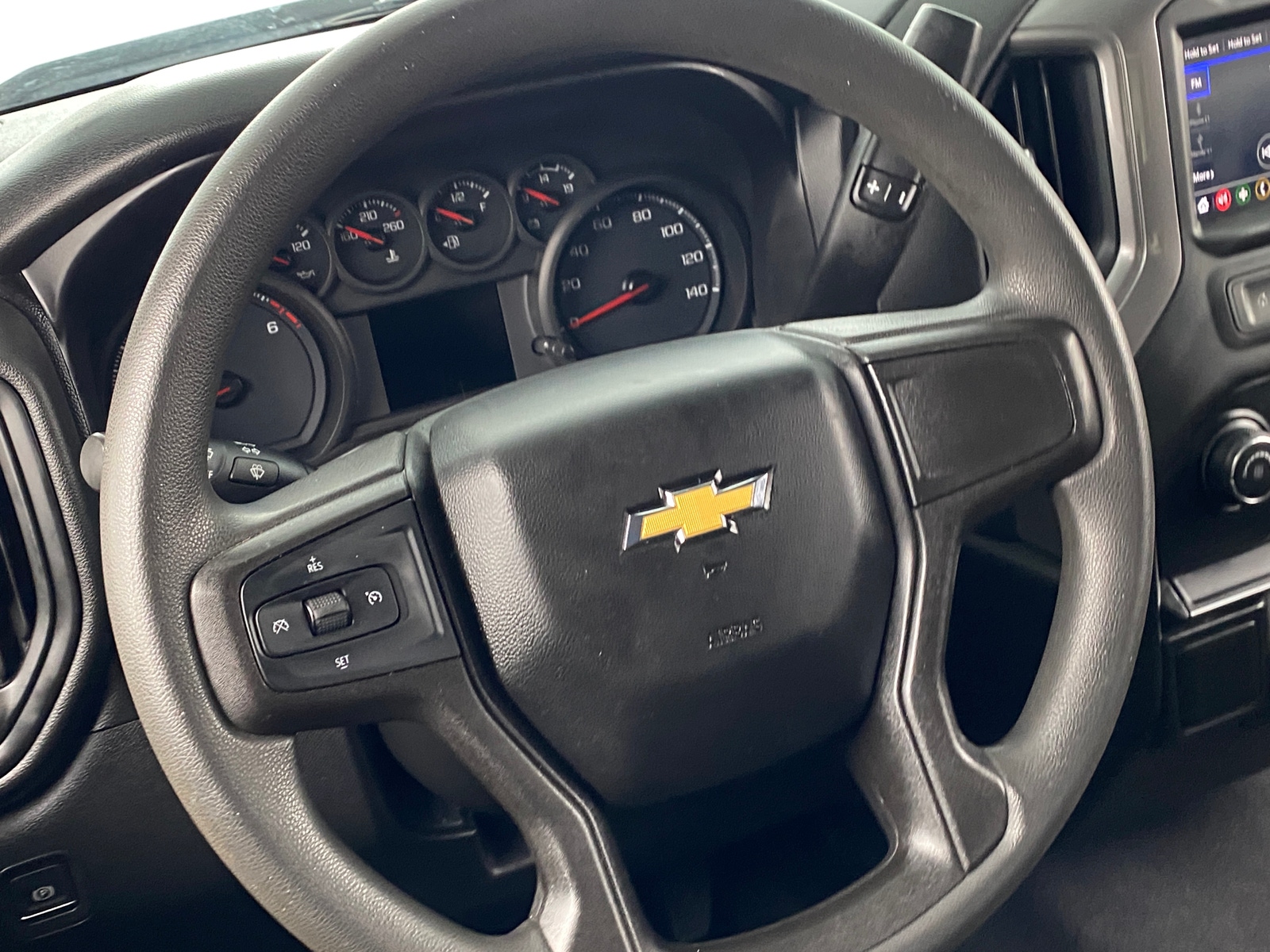 Thumbnail: 2020 Chevrolet Silverado 1500 - 5