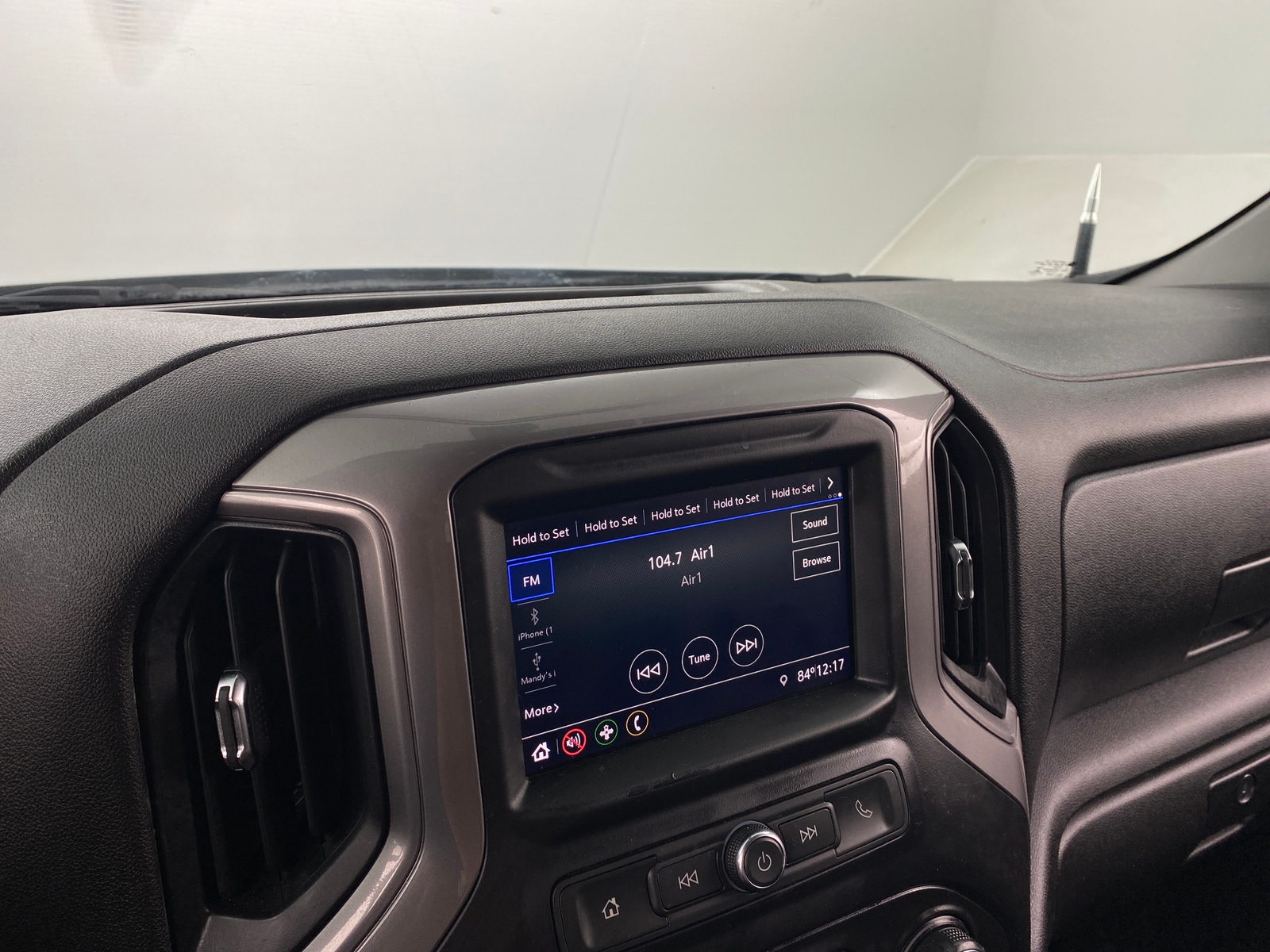 Thumbnail: 2020 Chevrolet Silverado 1500 - 4