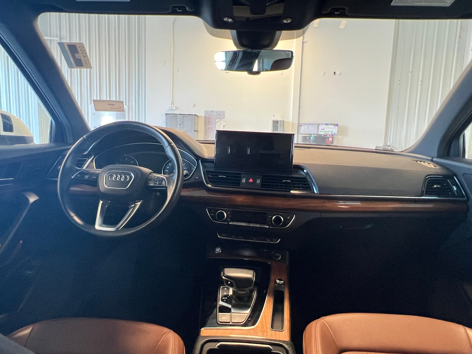 Thumbnail: 2021 Audi Q5 - 2