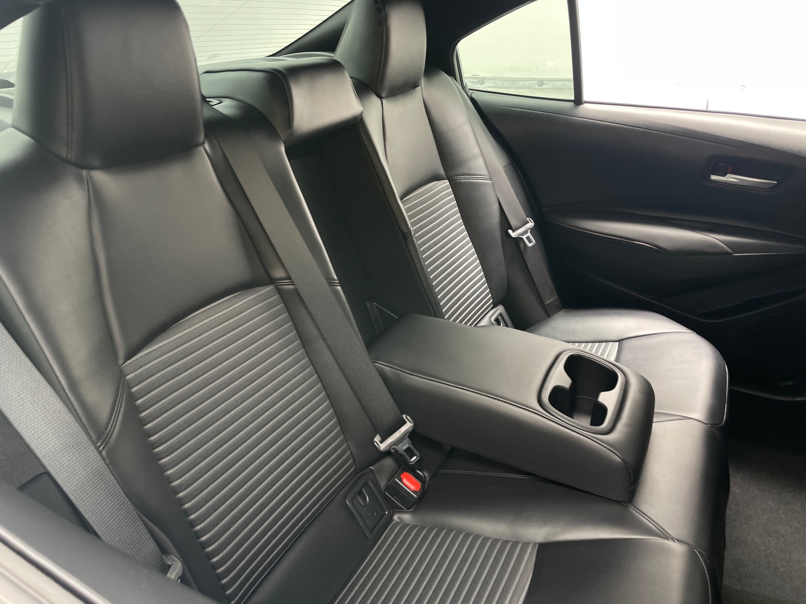 Thumbnail: 2024 Toyota Corolla - 5