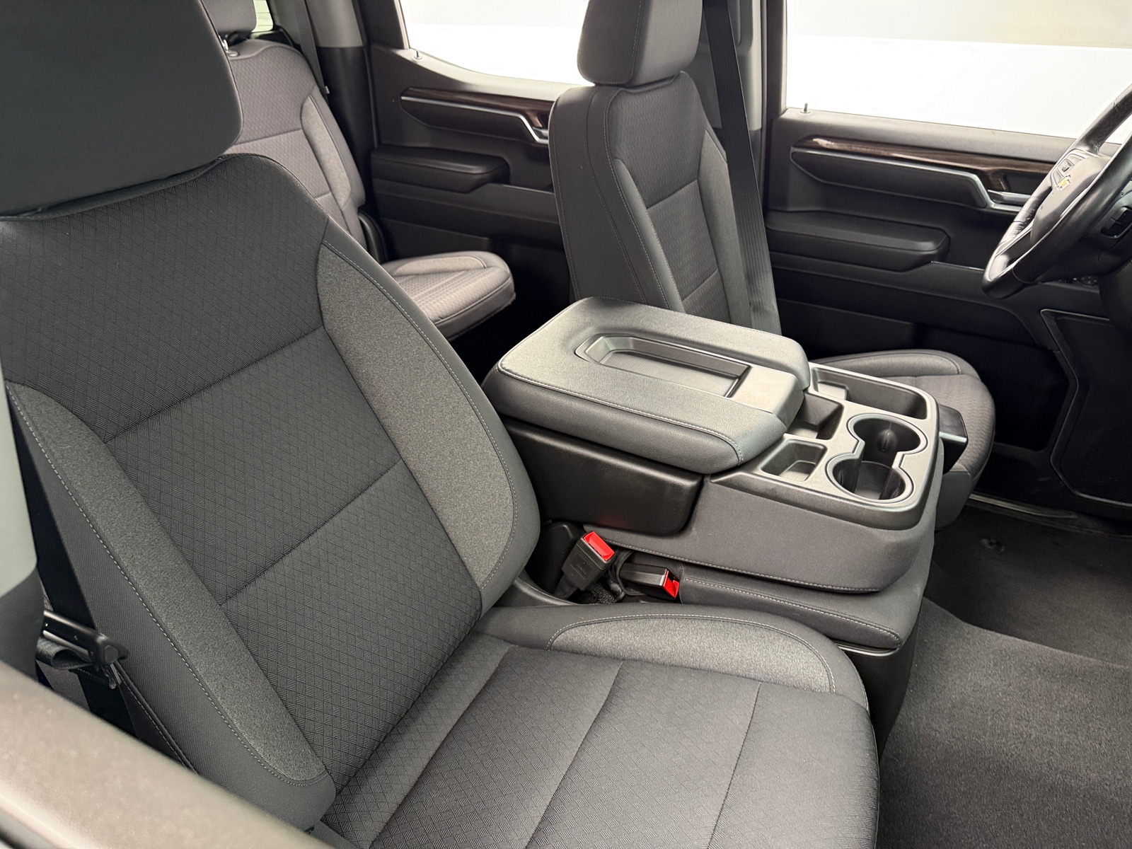 Thumbnail: 2022 Chevrolet Silverado 1500 - 2