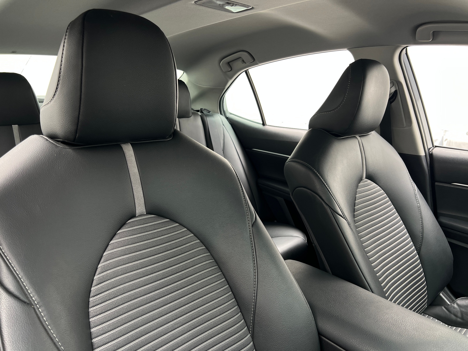 Thumbnail: 2019 Toyota Camry - 2