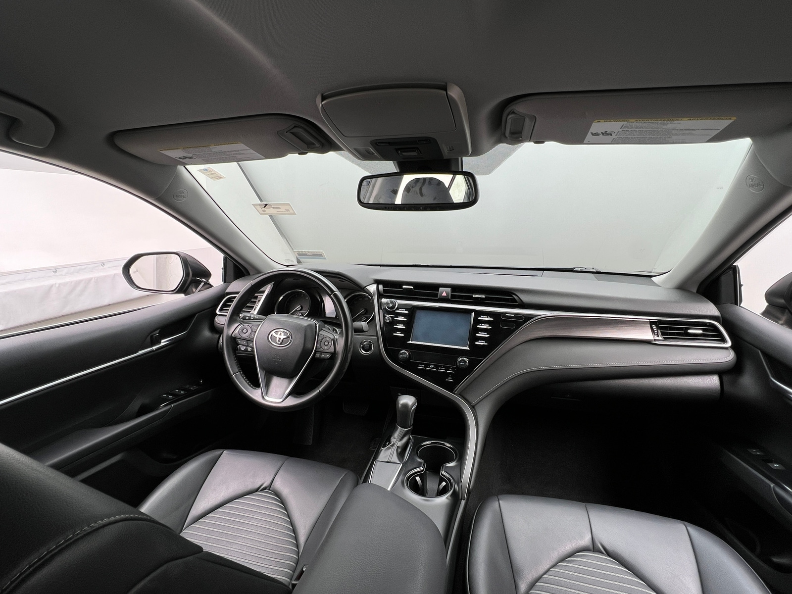 Thumbnail: 2019 Toyota Camry - 3