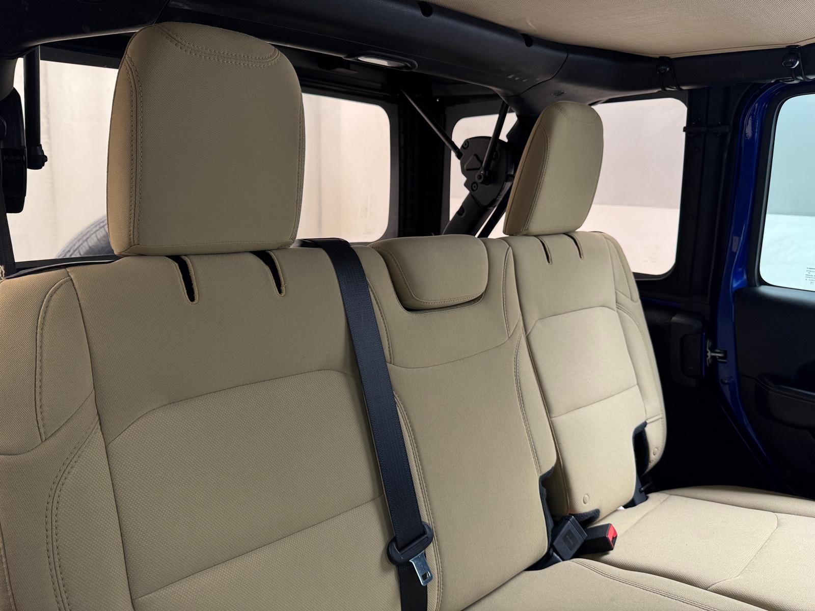 Thumbnail: 2018 Jeep Wrangler - 6