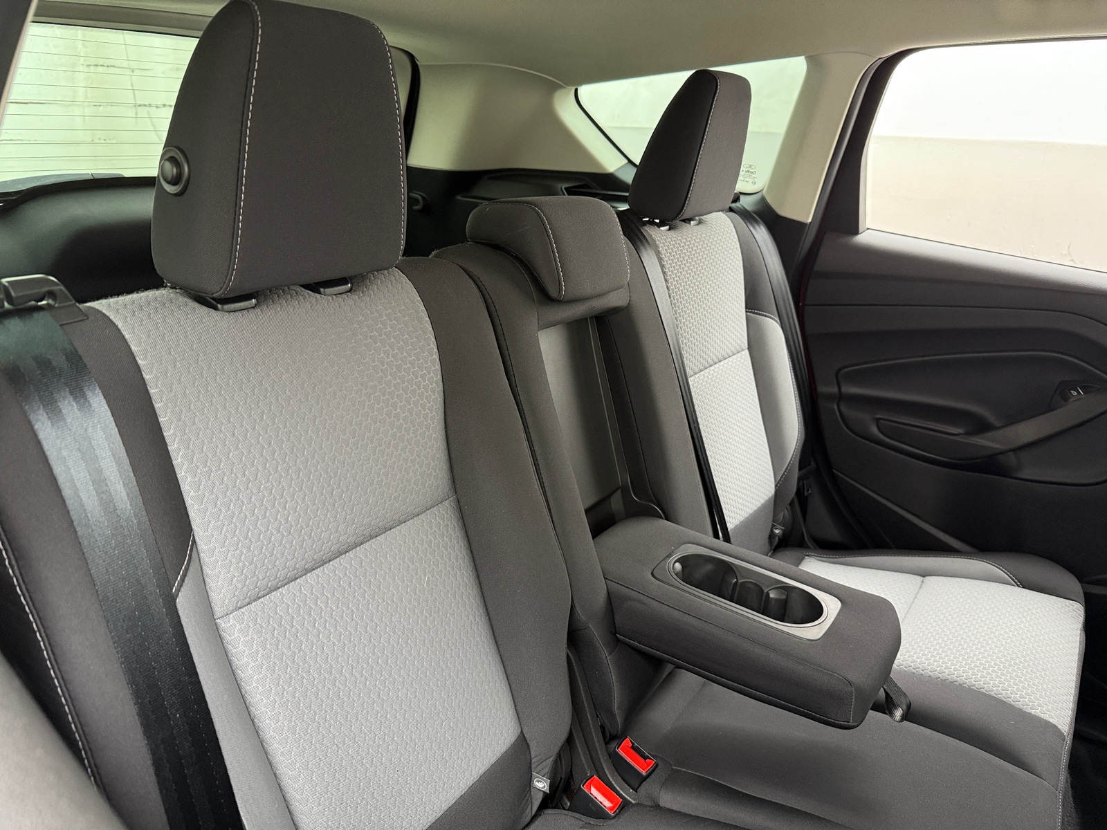 Thumbnail: 2019 Ford Escape - 6