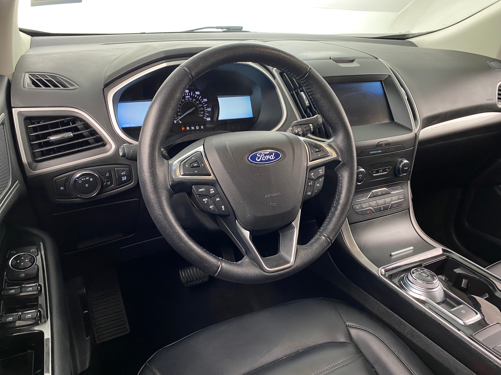 Thumbnail: 2019 Ford Edge - 4